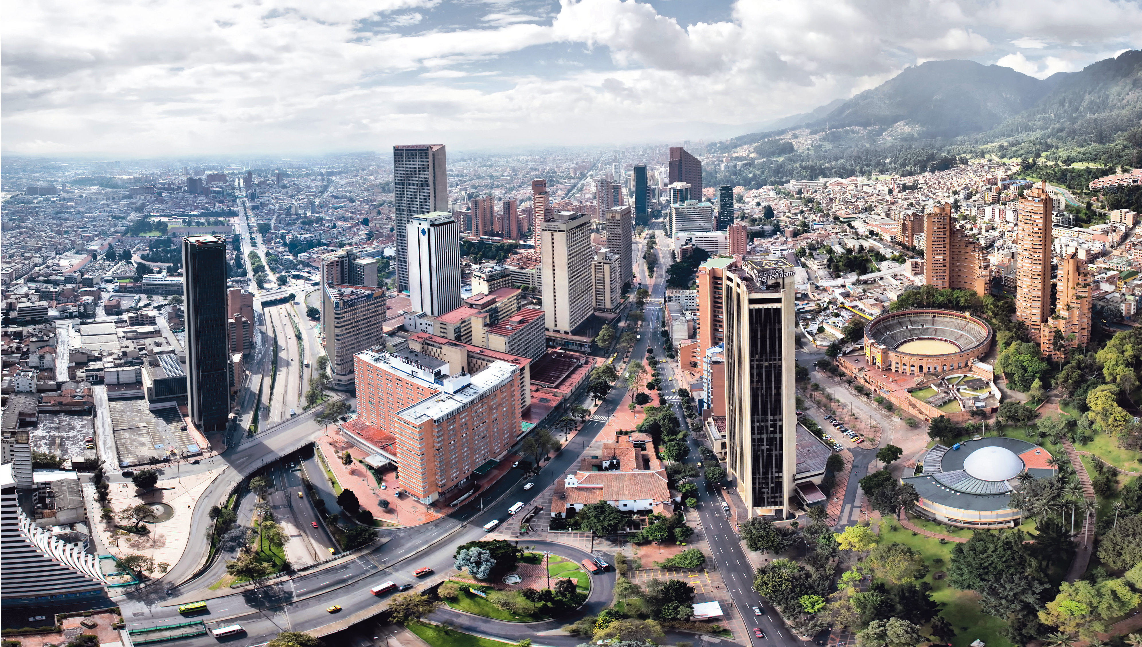Delta Air Lines City Office in Bogota, Colombia - Airlines-Airports