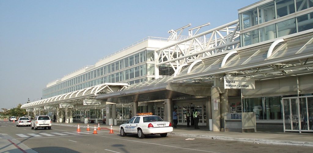 Ontario International Airport in Ontario, USA - Airlines-Airports